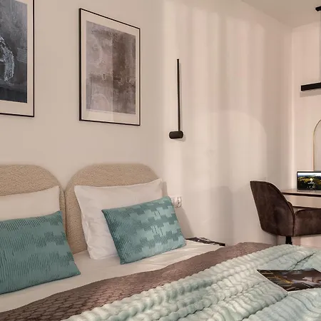 Ina Rent - Czysta Delux Aparthotel *