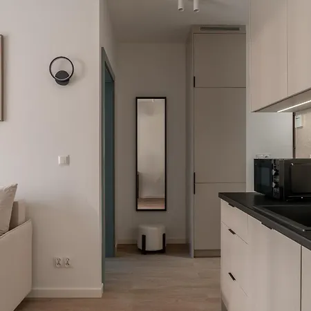 Ina Rent - Czysta Delux Aparthotel Wroclaw