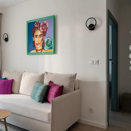 Ina Rent - Czysta Delux 公寓式酒店 3*